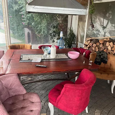 Belka Golf Delux Poolside Apartment